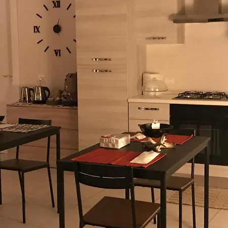 100 Passi בית הארחה 3*